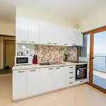Appartamento The Blue Nest - 4br, Marine & Nature Magic View