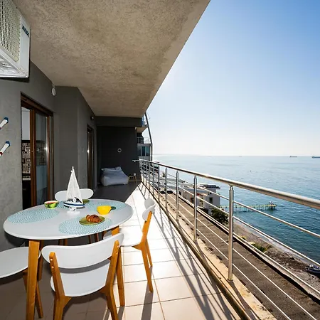 The Blue Nest - 4br, Marine & Nature Magic View