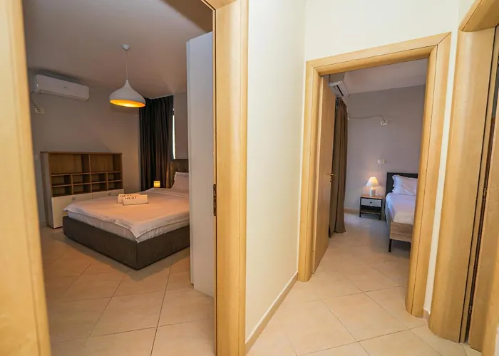 Апартаменты The Blue Nest - 4br, Marine & Nature Magic View *