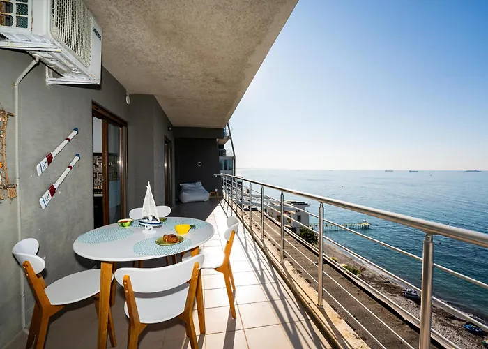 The Blue Nest - 4br, Marine & Nature Magic View