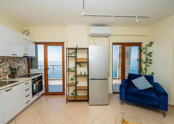 The Blue Nest - 4br, Marine & Nature Magic View Апартаменты